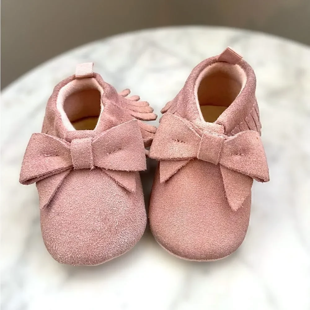 Baby Gap Pink Suede Crib Shoes 6-12 Months
